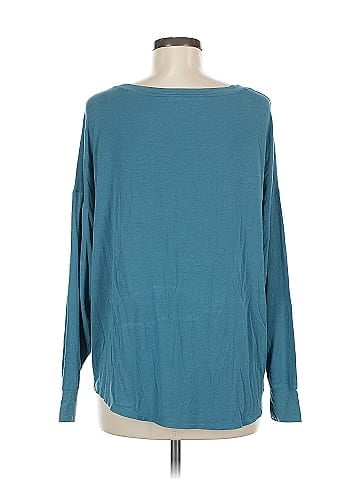 Victoria's Secret Long Sleeve T-Shirt (view 2)