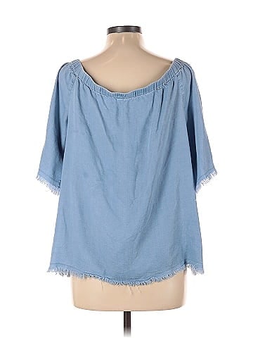 Melrose and Market 3/4 Sleeve Blouse (view 2)
