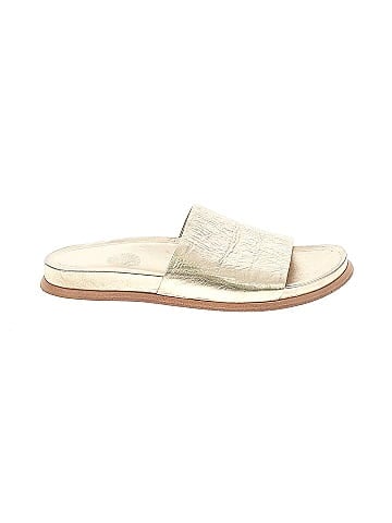 Wal & Pai Sandals (view 1)