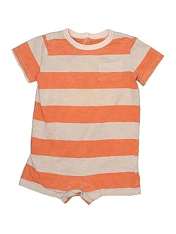 Primary Clothing Short Sleeve Outfit (view 1)