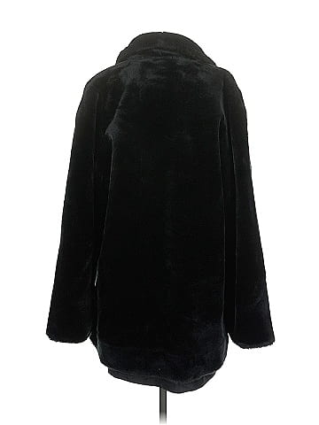 Donna Salyers' Fabulous Furs Coat (view 2)