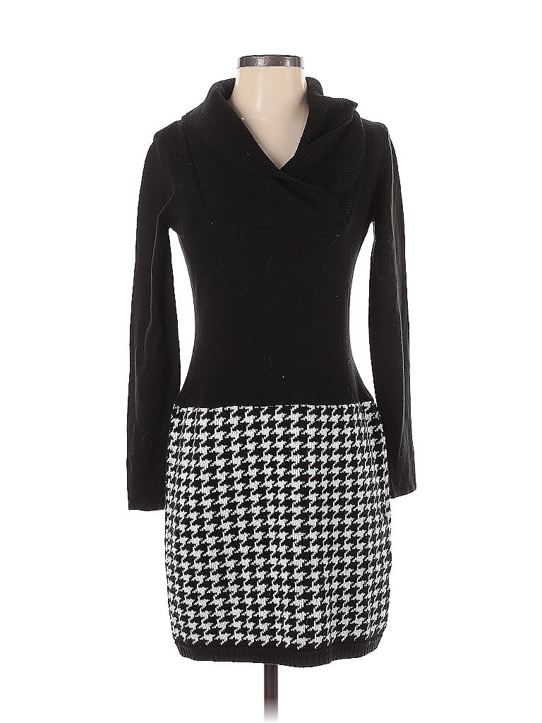 Pre-owned Venus Casual Dress In Black