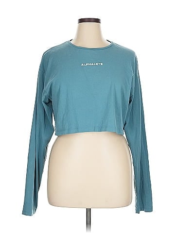 Alphalete Athletics Long Sleeve T-Shirt (view 1)