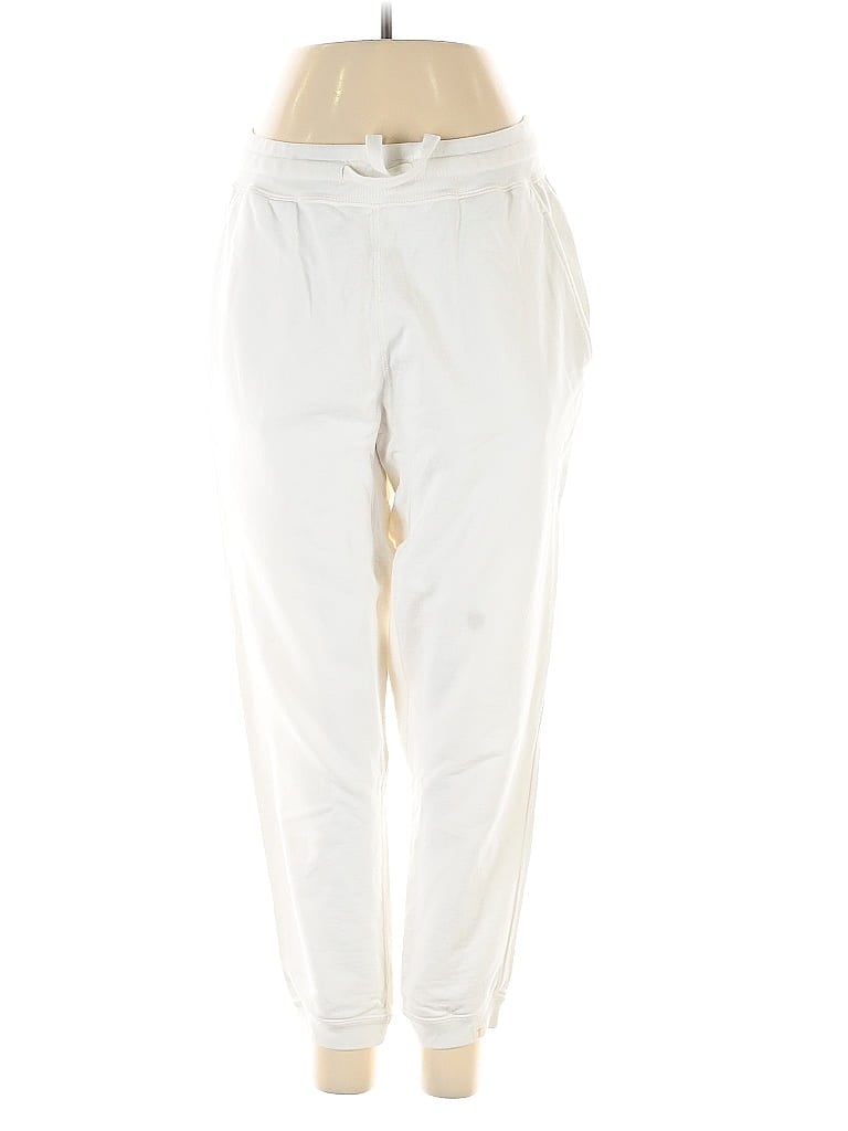 Click to view more detailed imagery on our partner's website Pre-owned Tkees Casual Pants In White