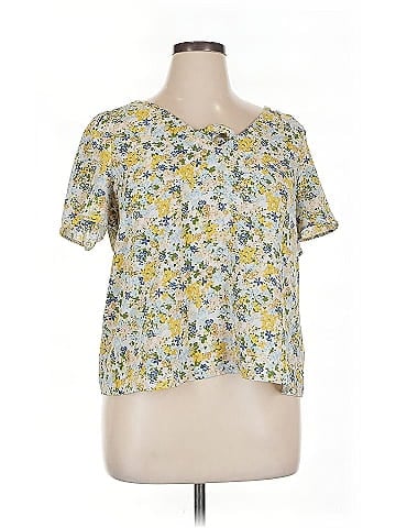 LC Lauren Conrad Short Sleeve Blouse (view 1)