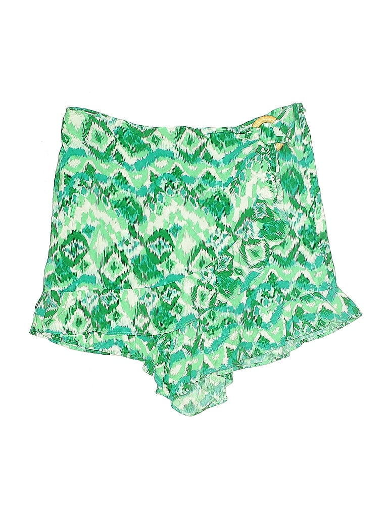Click to view more detailed imagery on our partner's website Pre-owned Zara Shorts In Green