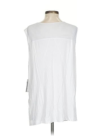 Simply Noelle Sleeveless Top (view 2)