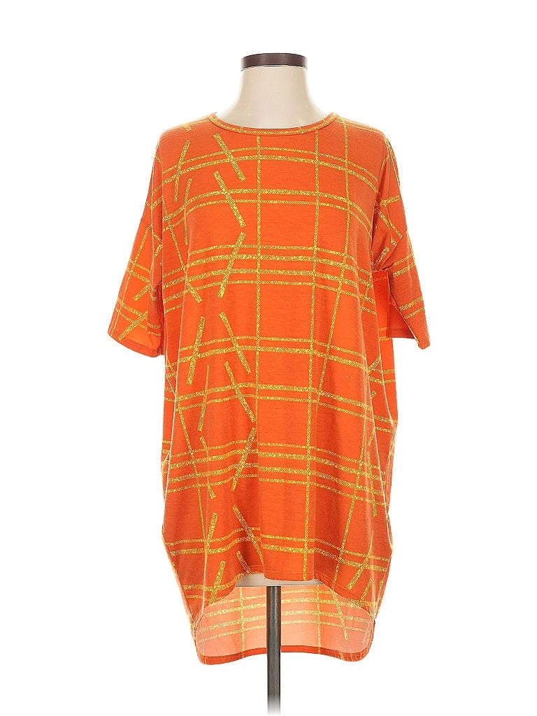 Pre-owned Lularoe Short Sleeve T-shirt In Orange