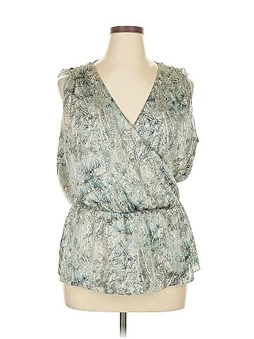 Jennifer Lopez Sleeveless Blouse (view 1)