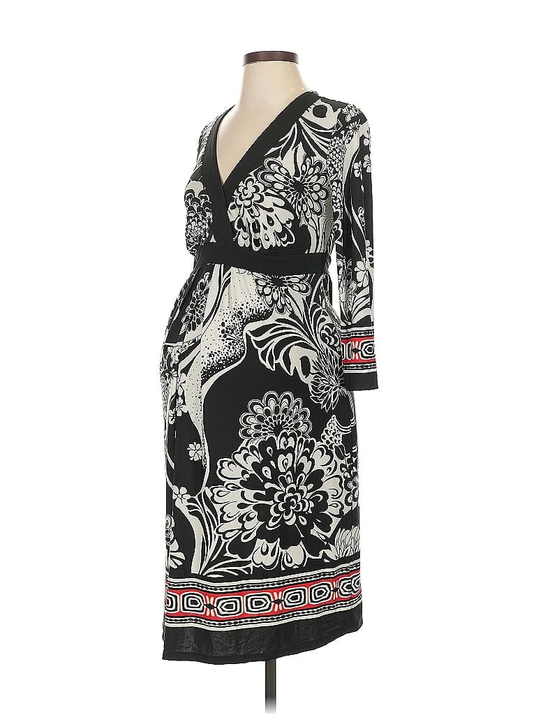 Click to view more detailed imagery on our partner's website Pre-owned Liz Lange Maternity For Target Casual Dress In Black