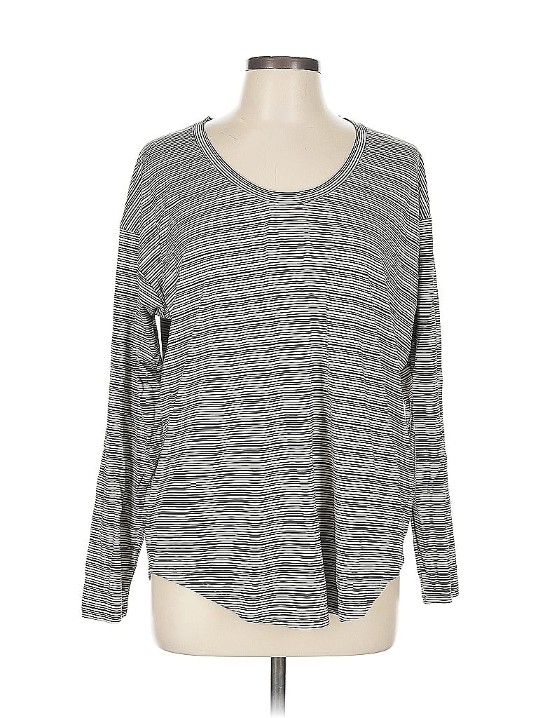 Pre-owned Athleta Long Sleeve T-shirt In Gray