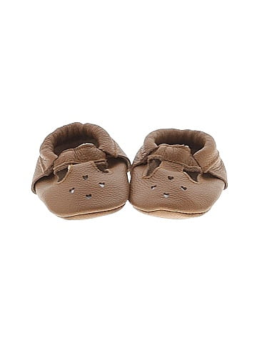 BirdRock Baby Booties (view 2)