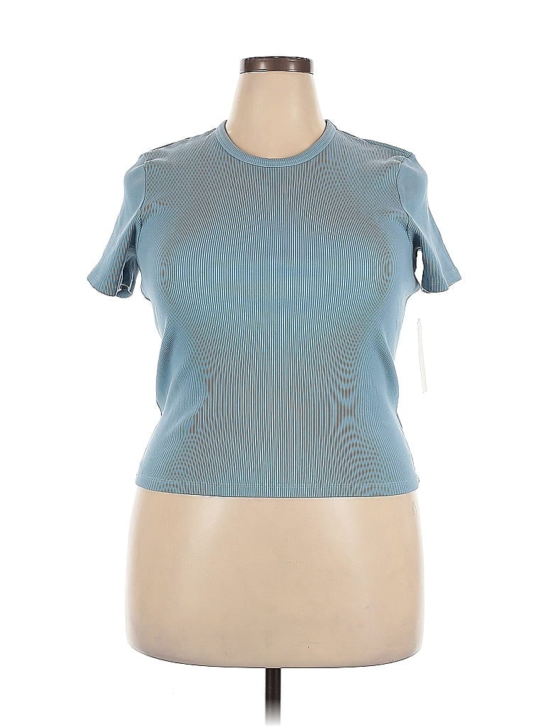 Donni Short Sleeve Turtleneck In Blue
