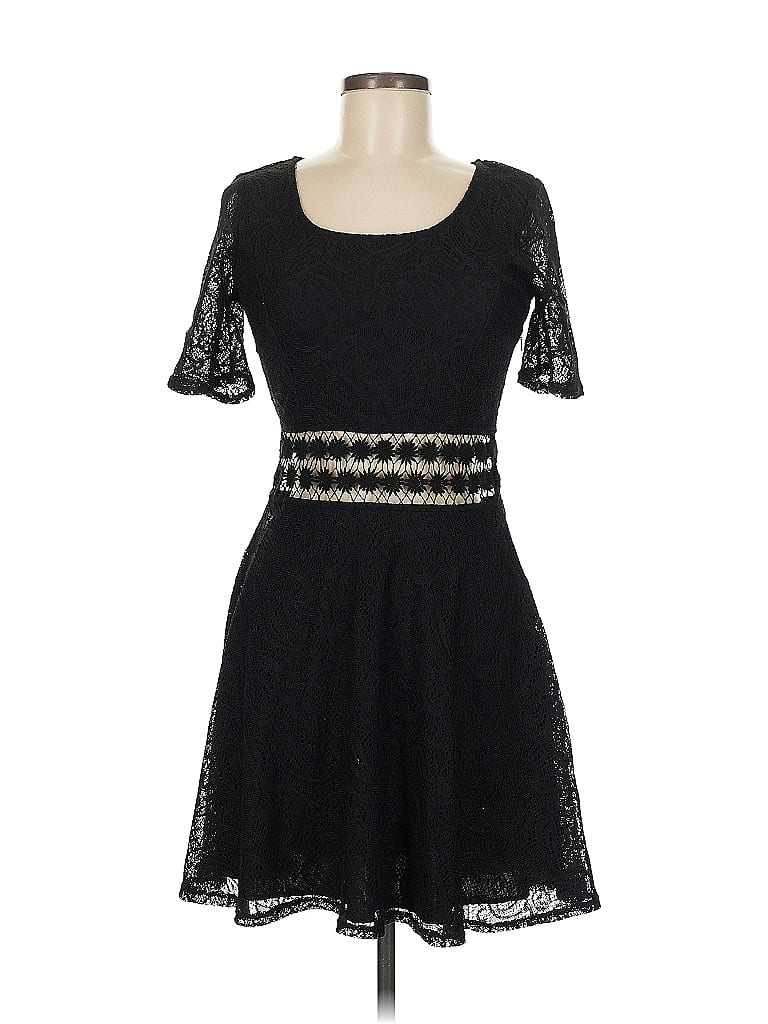 Bailey Blue Cocktail Dress In Black