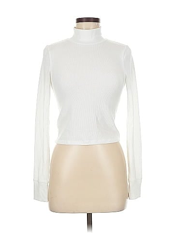 American Eagle Outfitters Turtleneck Sweater (view 1)