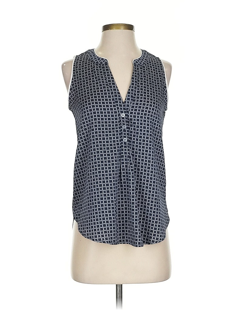 Pre-owned Ann Taylor Sleeveless Button Down Shirt In Blue