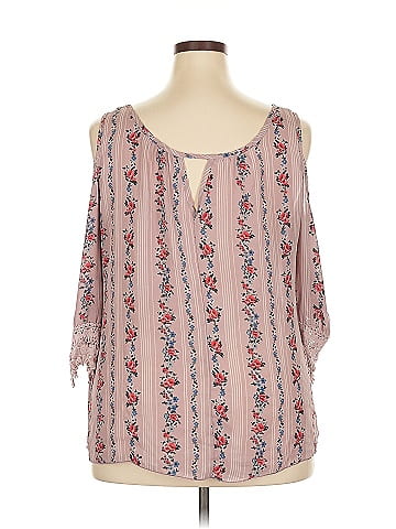 Persaya 3/4 Sleeve Blouse (view 2)