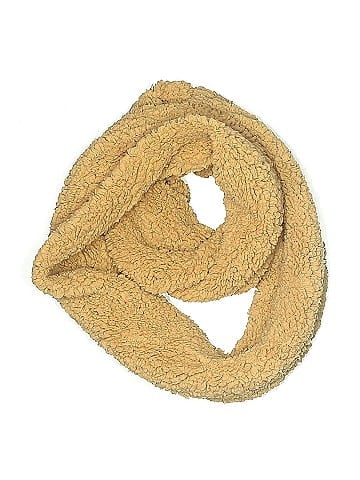 Isa & Stef Scarf (view 1)