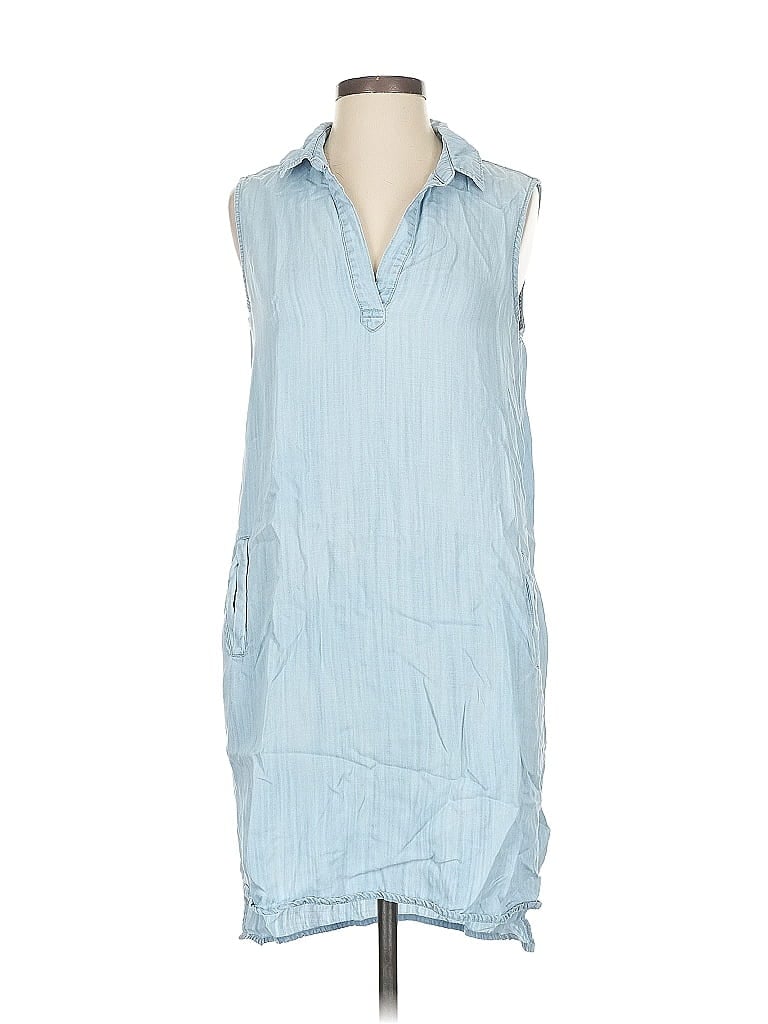 Click to view more detailed imagery on our partner's website Pre-owned Velvet Heart Casual Dress In Blue