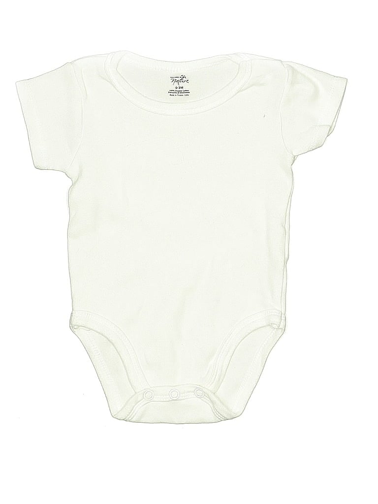 Click to view more detailed imagery on our partner's website Pre-owned Touched By Nature Babies' Short Sleeve Onesie In White