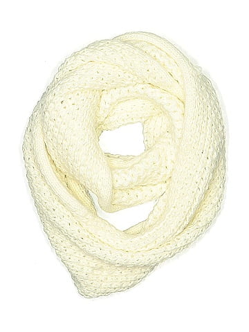 Isa & Stef Scarf (view 1)