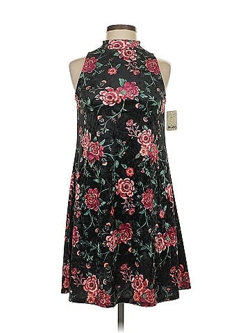 Mudd Casual Dress (view 1)