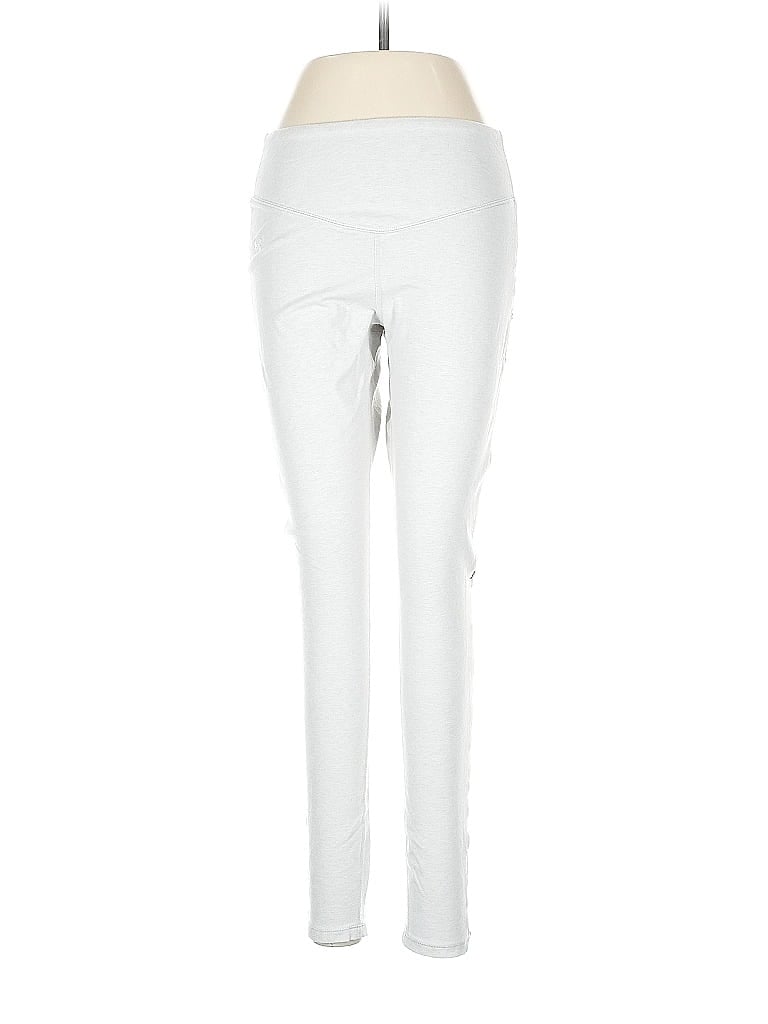 Click to view more detailed imagery on our partner's website Pre-owned Under Armour Active Pants In White
