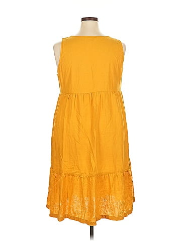 Croft & Barrow Casual Dress (view 2)