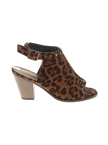 Mata Heels (view 1)