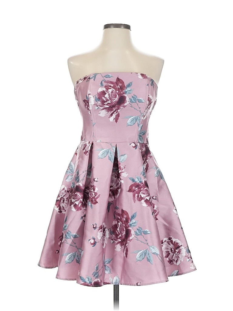 Click to view more detailed imagery on our partner's website Pre-owned Speechless Cocktail Dress In Pink