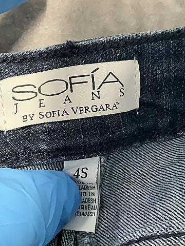 SOFIA Blue Jeans Size 4