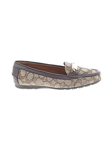 Coach Flats (view 1)