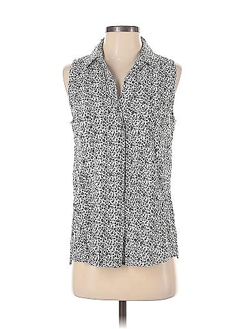 Velvet Heart Sleeveless Button-Down Shirt (view 1)