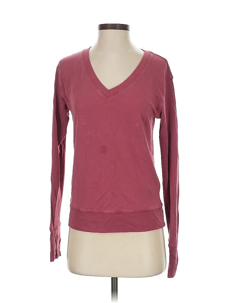 Click to view more detailed imagery on our partner's website Pre-owned Athleta Long Sleeve T-shirt In Burgundy