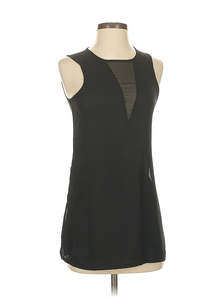 Pre-owned Express Sleeveless Top Black Keyhole Neckline Tops