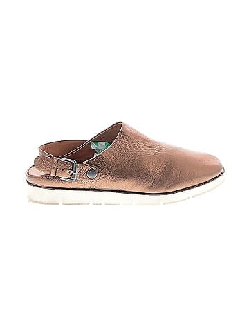 Gentle Souls by Kenneth Cole Mule/Clog (view 1)