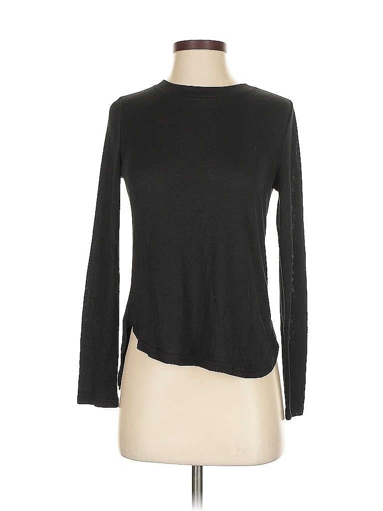 Pre-owned Banana Republic Long Sleeve T-shirt In Black