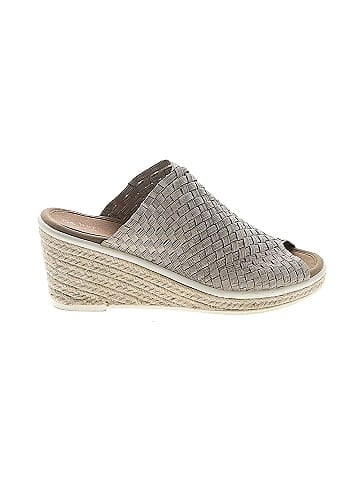 Bernie Mev Wedges (view 1)