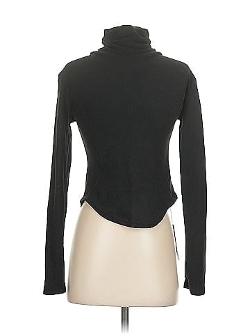 Commense Turtleneck Sweater (view 2)