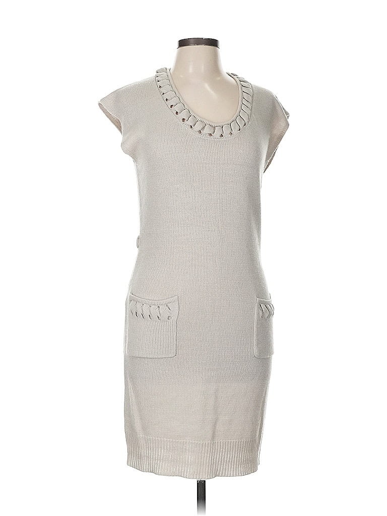 Click to view more detailed imagery on our partner's website Pre-owned Vertigo Casual Dress In Gray