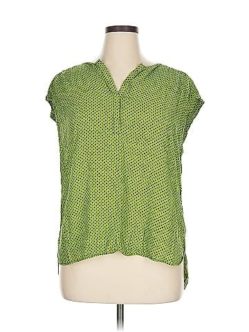 Stylus Sleeveless T-Shirt (view 1)