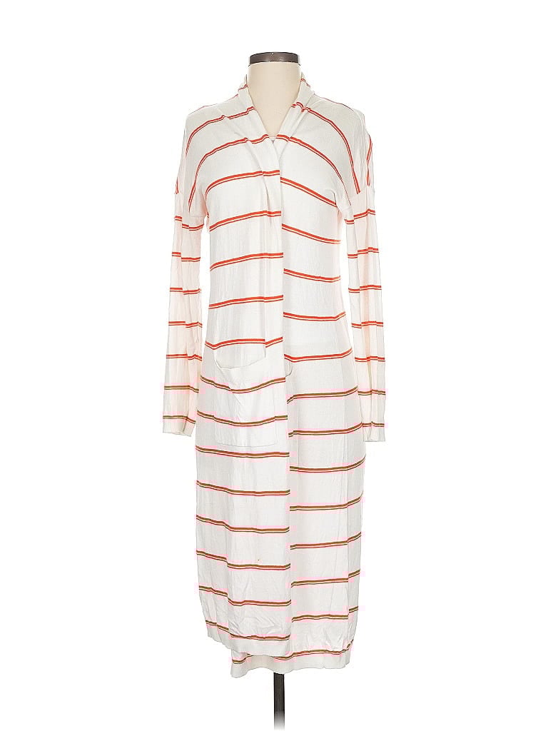 CABI Pre-owned Cardigan Sweater In White