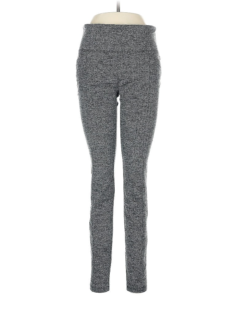 Click to view more detailed imagery on our partner's website Pre-owned Athleta Active Pants In Black