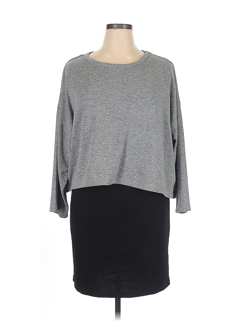 Pre-owned Avon Casual Dress In Gray