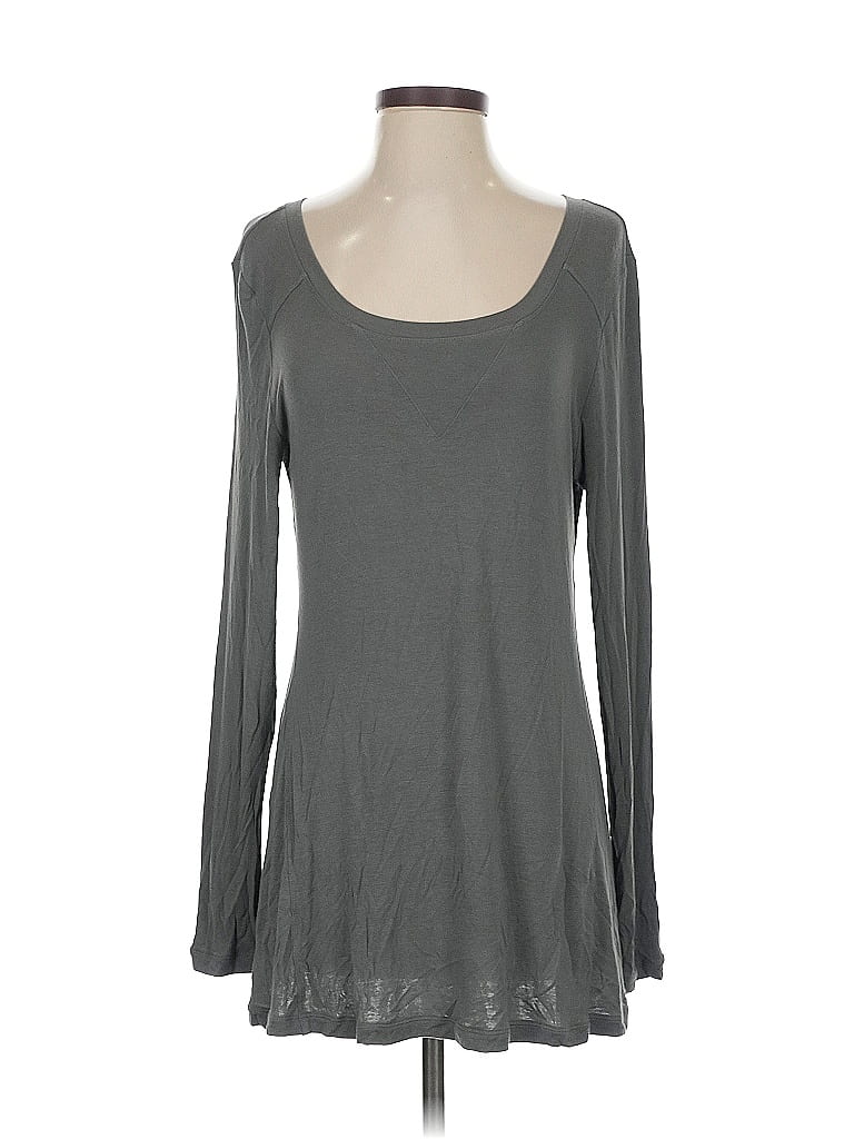 CABI Pre-owned Long Sleeve T-shirt In Gray