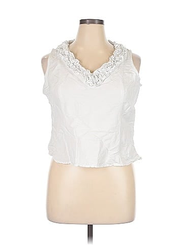 Appraisal Sleeveless Blouse (view 1)