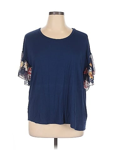 Kim & Cami Short Sleeve T-Shirt (view 1)