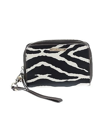 Stella & Dot Leather Wristlet (view 1)