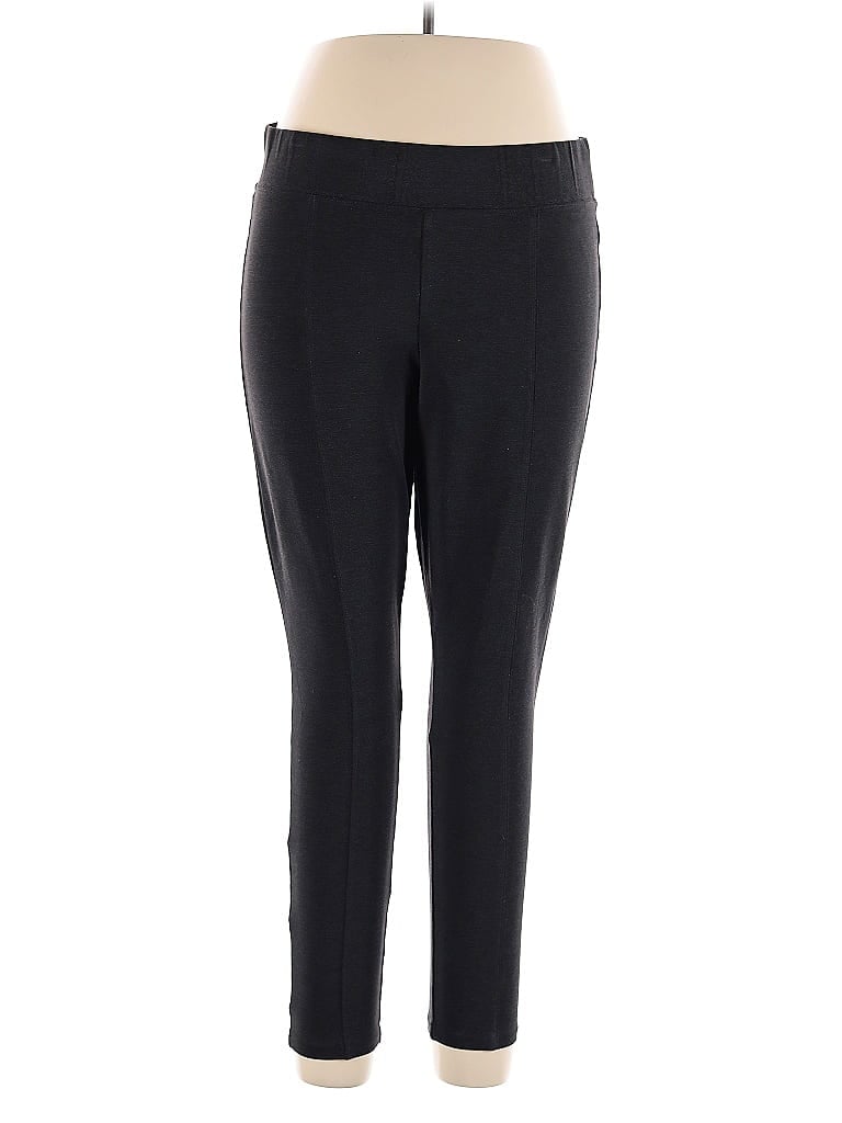 Click to view more detailed imagery on our partner's website Pre-owned Old Navy Active Pants In Black