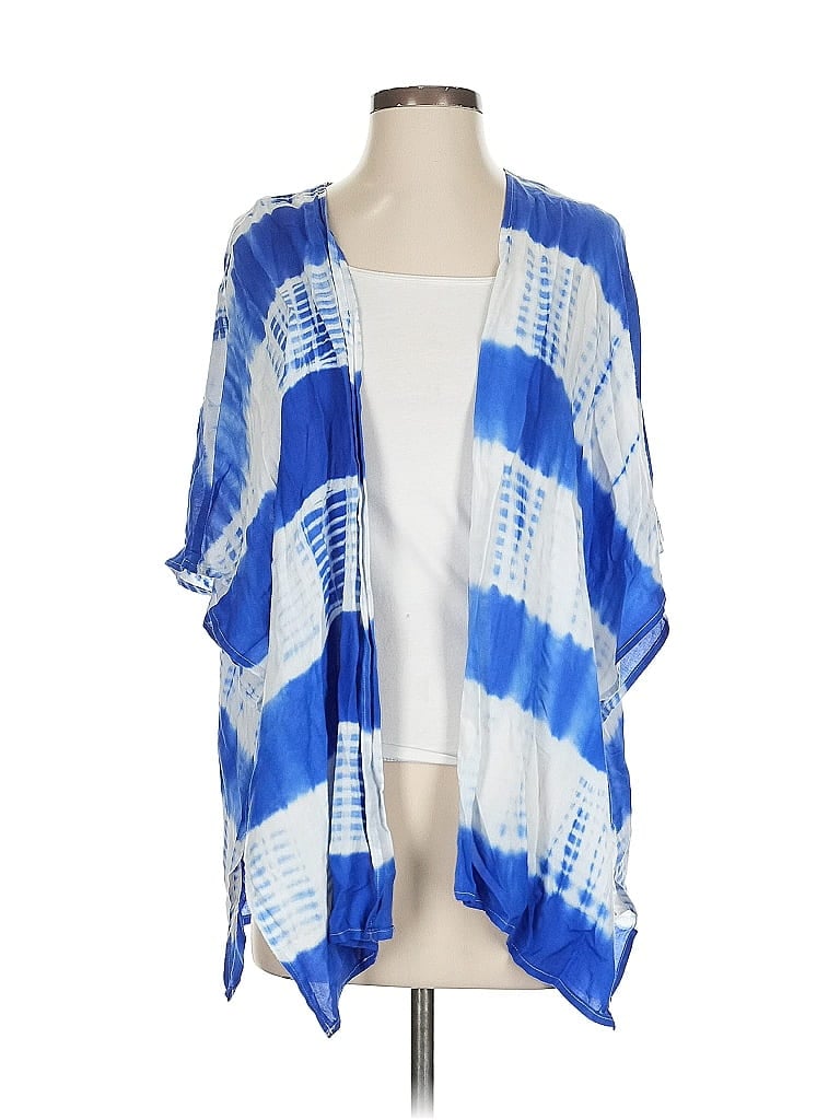 Click to view more detailed imagery on our partner's website Pre-owned Staccato Kimono In Blue